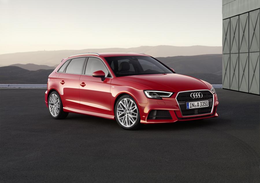  Audi A3 Sportback 2.0 TFSI S-Line (8V) 2016 года  (WW) (фото 1 из 28)